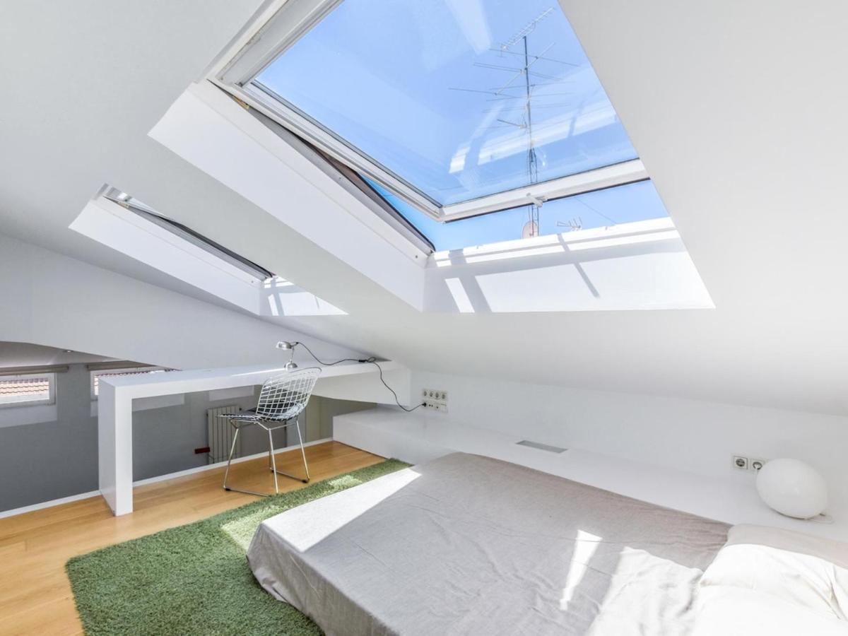 Apartamento De Diseno De Lujo En Lavapies Alquiler Temporal Madrid Exterior foto